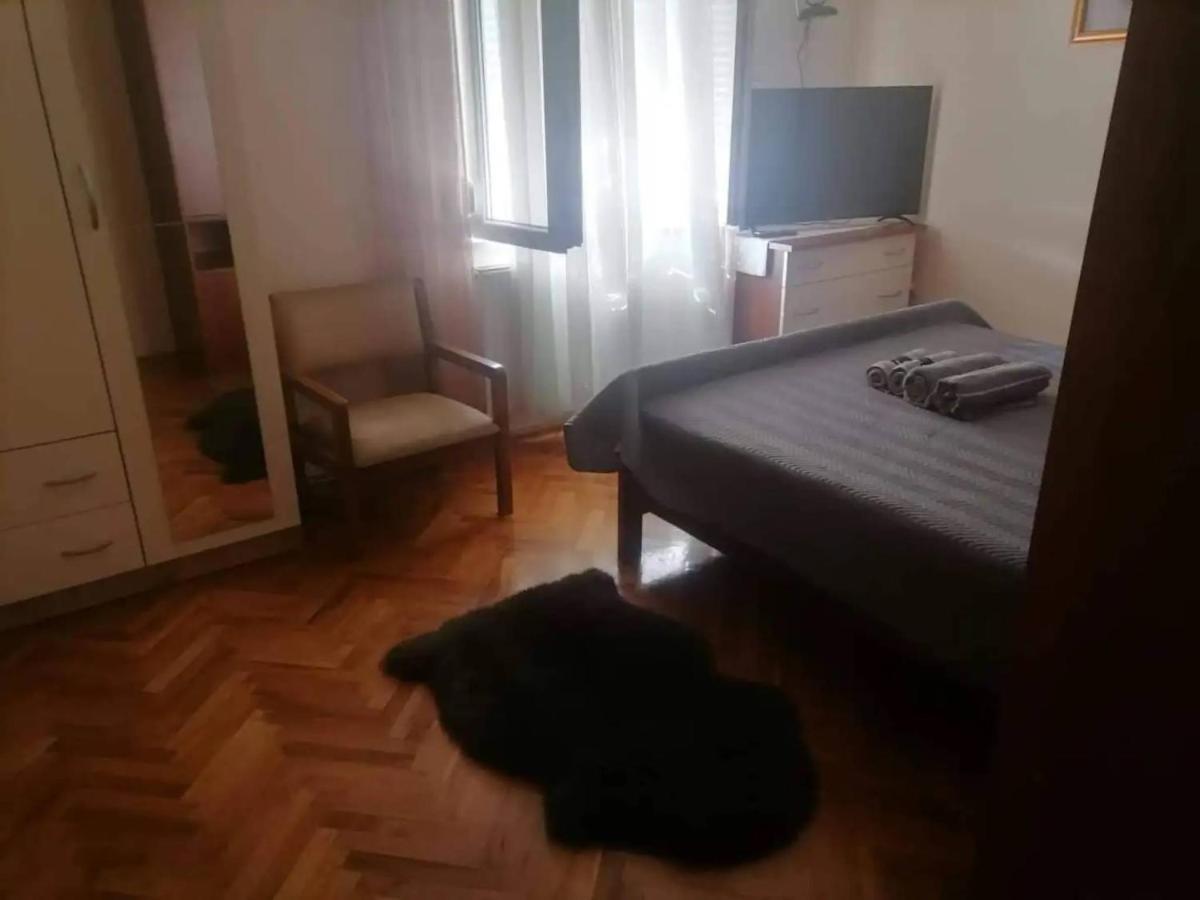 Apartment Lotus Трогір Екстер'єр фото