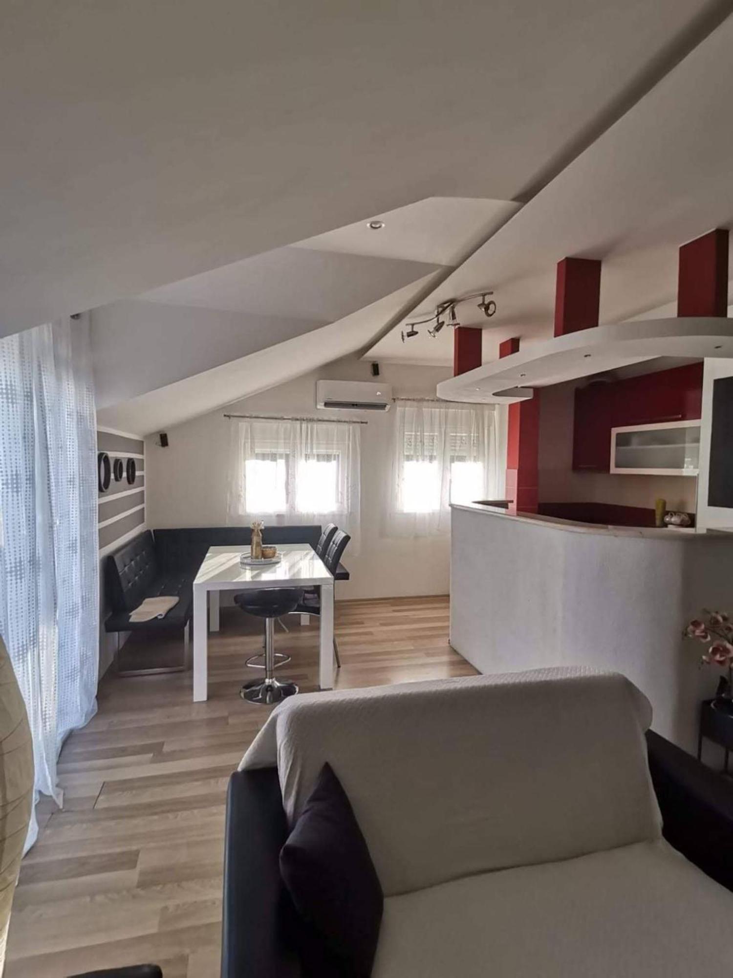 Apartment Lotus Трогір Номер фото