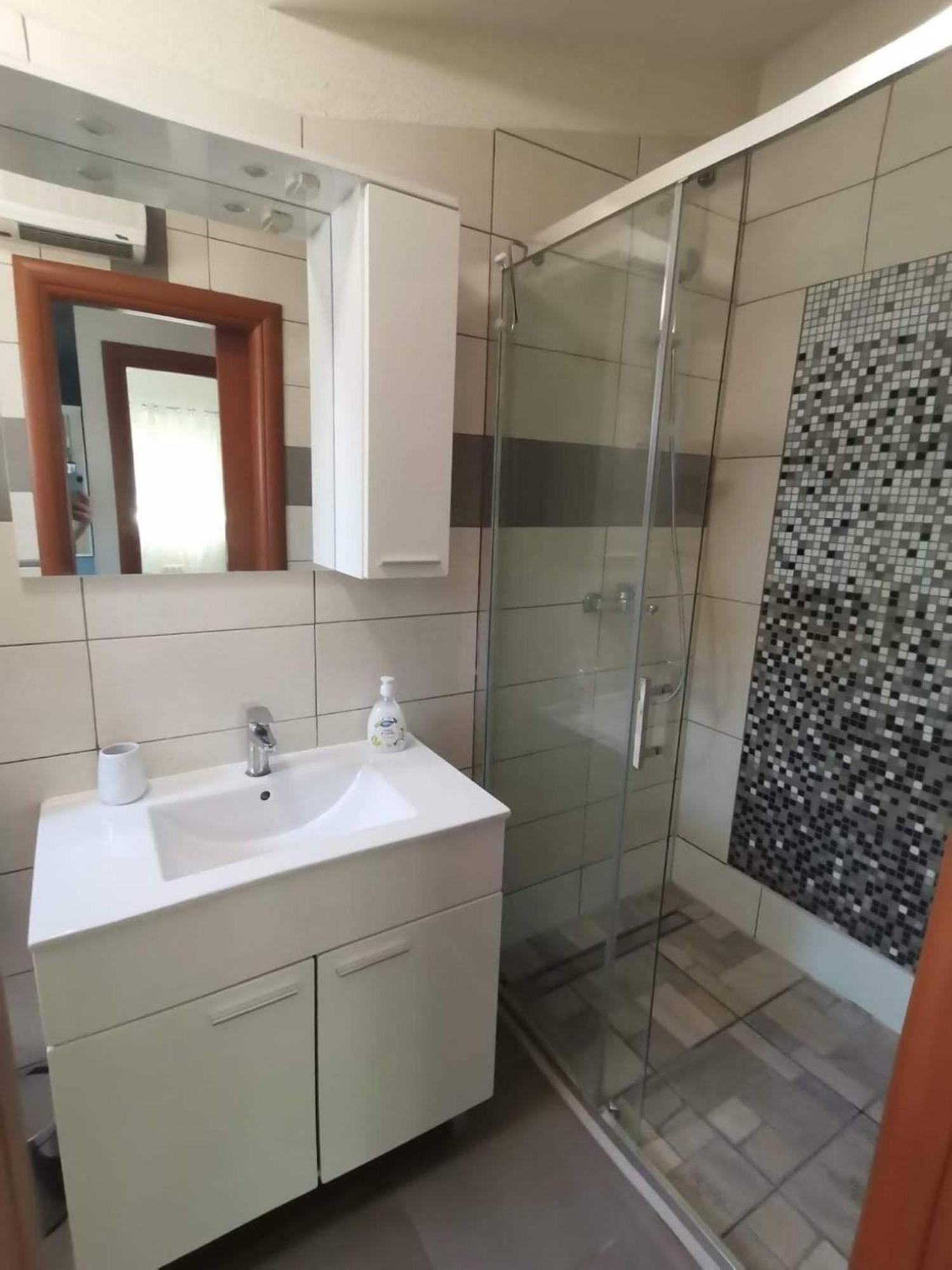 Apartment Lotus Трогір Номер фото